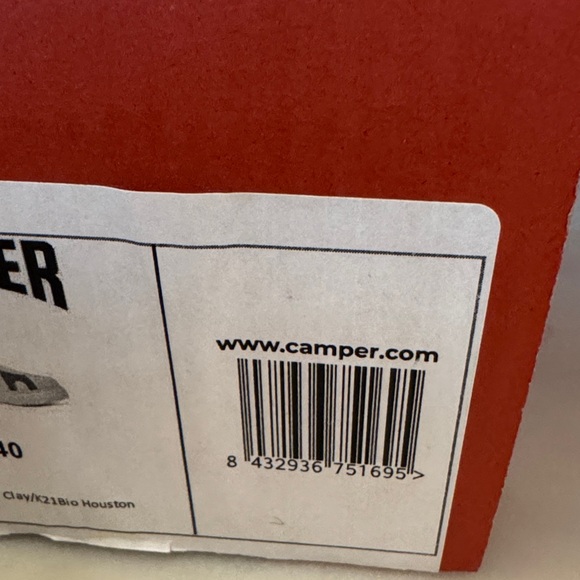 Camper Twins Unisex Sneaker - Picture 8 of 8